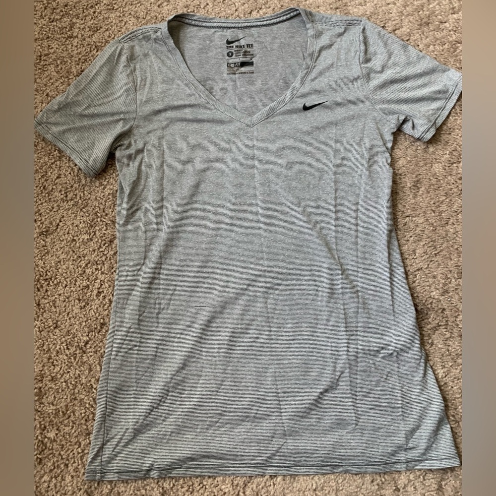 Nike Women's V-Neck Tee